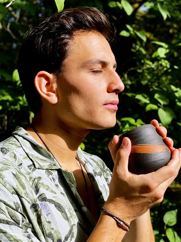 Jan Erazo Yogalapagos